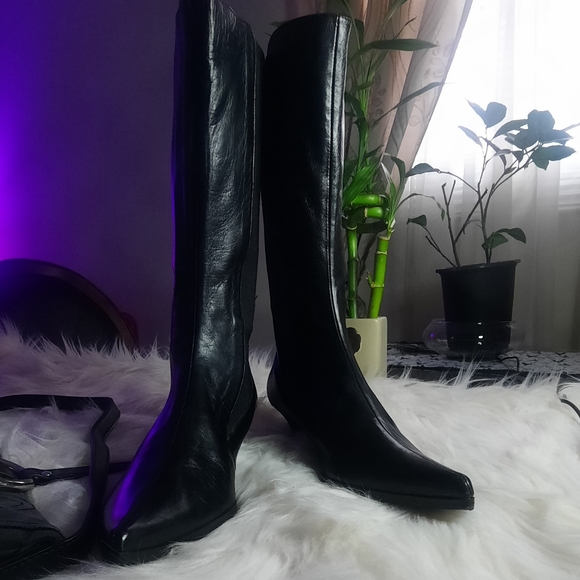 🥳 SALE #2: furla below the knee boots low heels - Picture 9 of 16